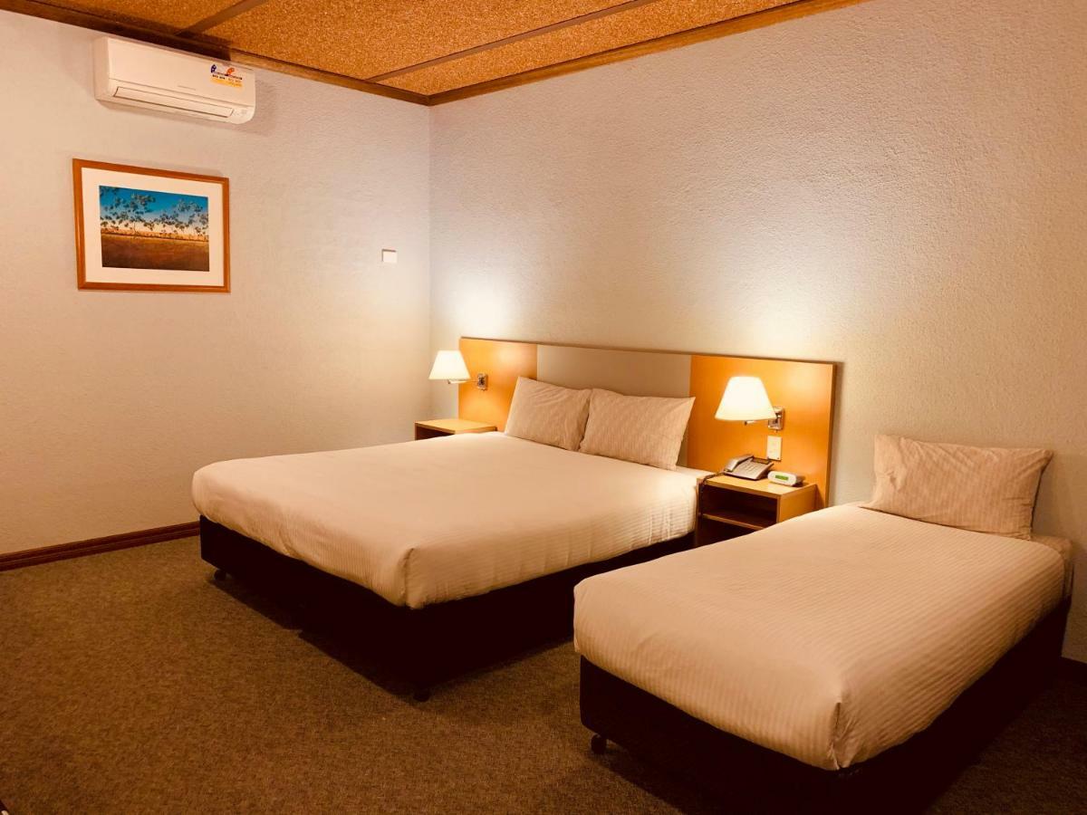 Desert Cave Hotel Coober Pedy Esterno foto