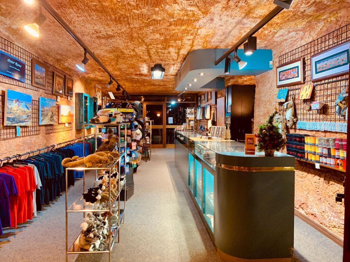 Desert Cave Hotel Coober Pedy Esterno foto